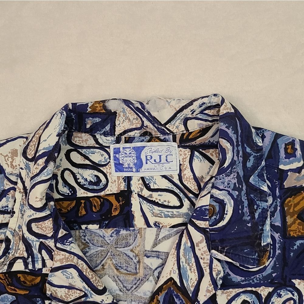 "RJC" men shirt size Medium. Made in Hawaii - Picture 10 of 16